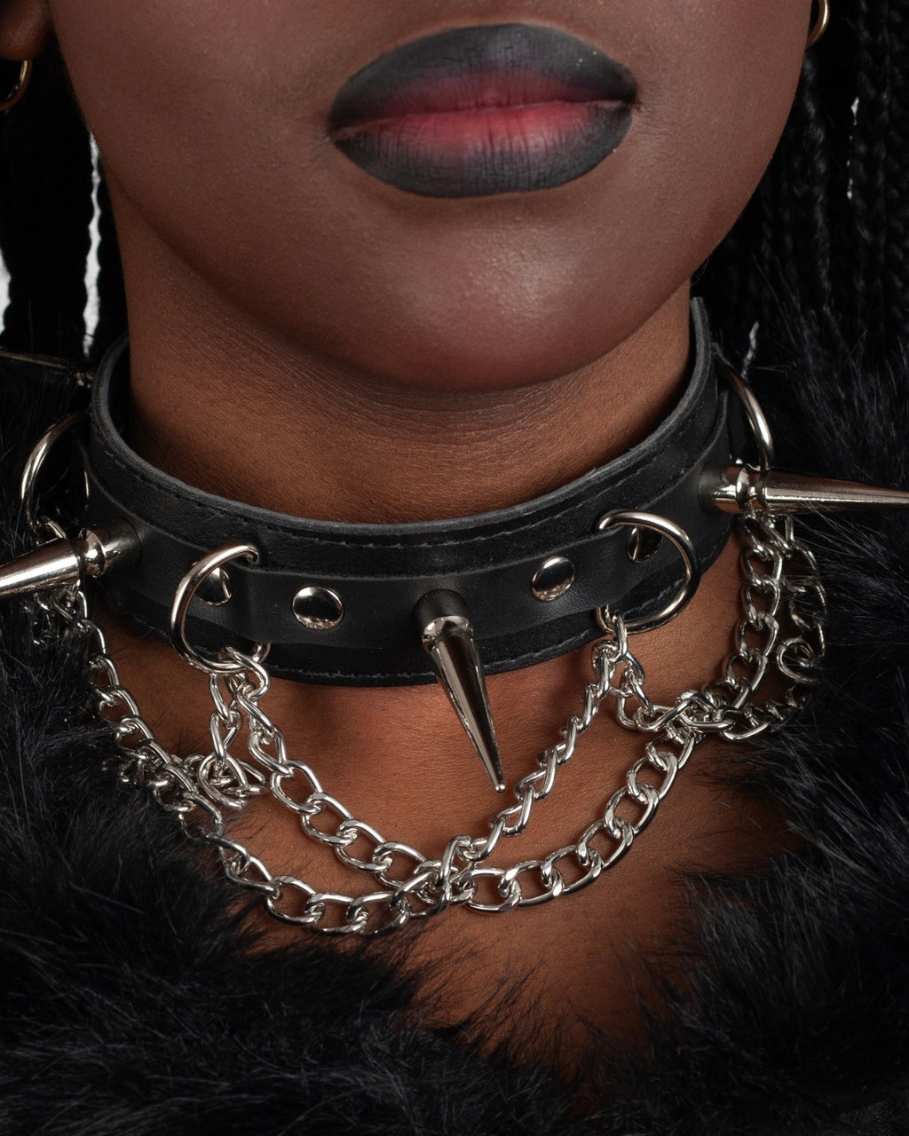 choker con cadenas y puas