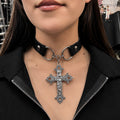 Choker Charol Cross