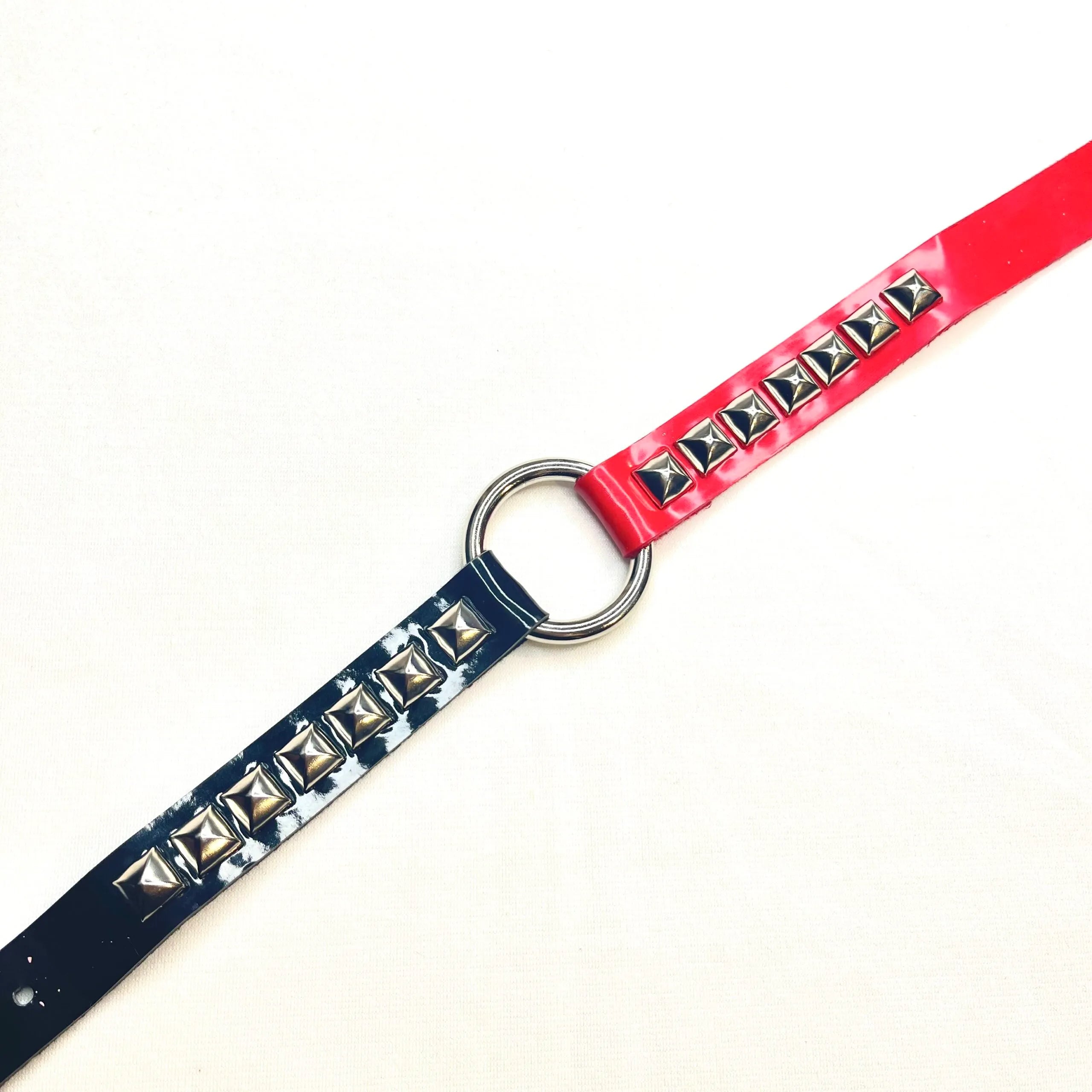 Choker Tachas Red/black